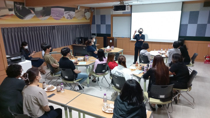 3 관련사진 1매