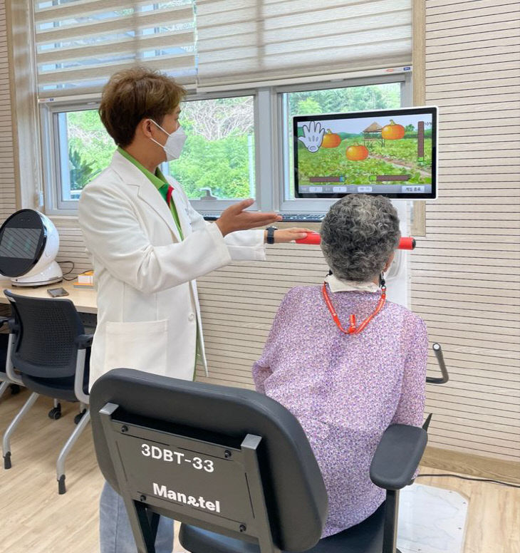 전국보건소 최초 체간안정화 재활로봇 도입