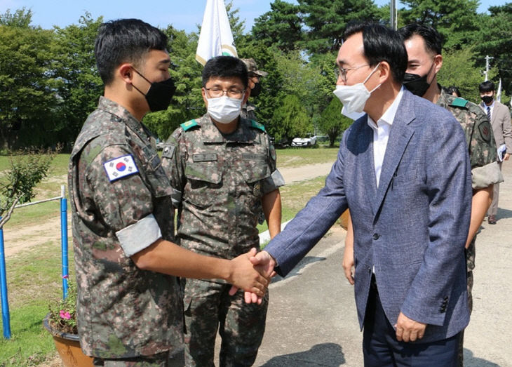 나주시, 추석맞이 군부대·소방서 위문금 전달1