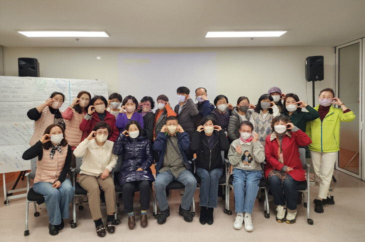 사진2. 단체사진