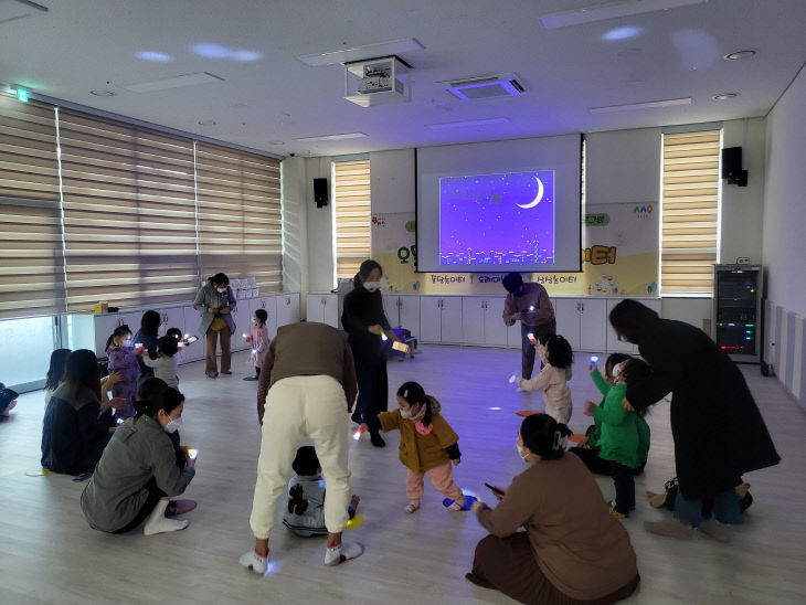 사본 -221203 태안군아이키움터 보도자료 사진