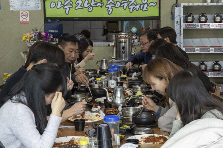 1. 대덕구, 한국타이어 화재 피해 소상공인 살리기 ‘앞장’