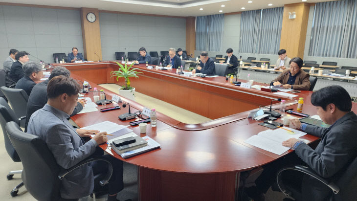 230327_수도권_공공기관_충남혁신도시_유치_자문회의 (1)