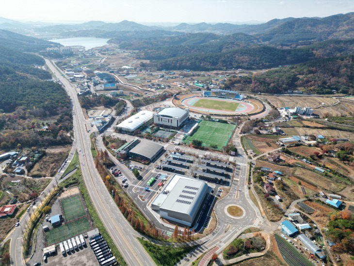 2. 서산시종합운동장