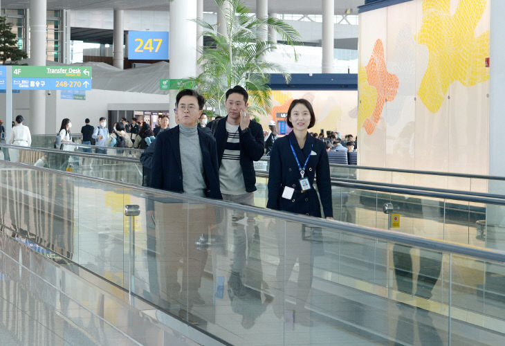 김태흠_지사_미국_순방_출국_1