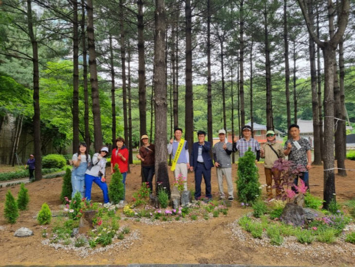 쌍용3동(솔내음공원 꽃심기)