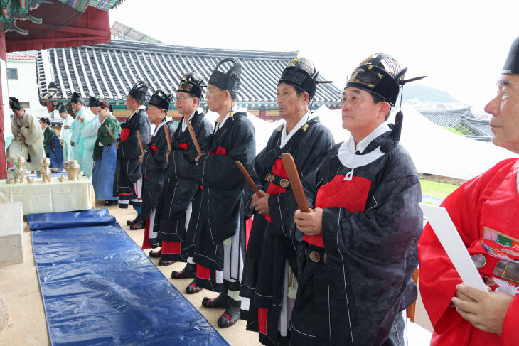 9.18(김해향교 문묘추계석전 봉행)사진1