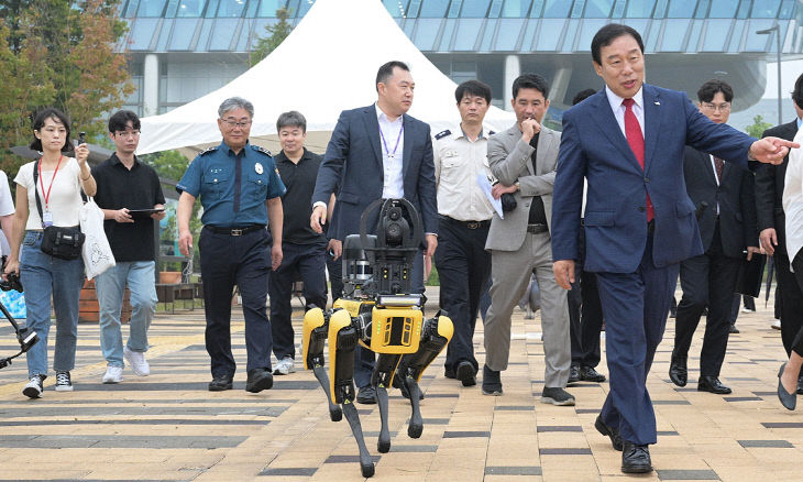자율주행순찰로봇1(지능형도시과)