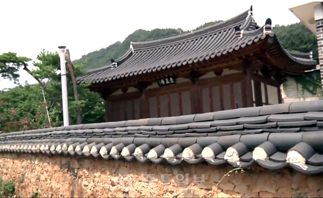 500년 역사를 마주하는 곳 `이사동민속마을`