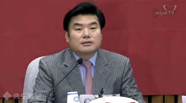 원유철 “노동계 이기적이고 후진적인 시위 중단 당부”
