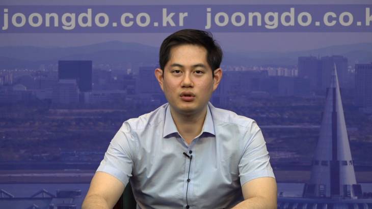[정치펀치]기지개 편 개헌 추진, 행정수도 명문화 이루어질까?