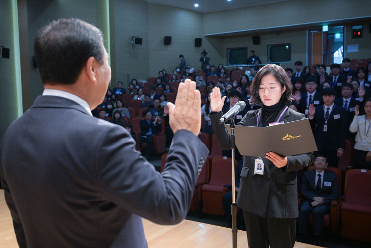 신규공무원_임용식_신지애_지방행정서기보(운영지원과)