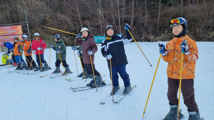 예산 조림초,하얀 눈위의 힘찬 도전! 2박 3일 스키캠프 진행3