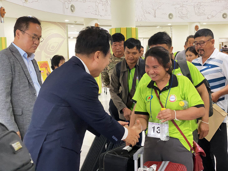 0104-2 안동시  공공형 외국인 계절근로 사업 선정 (2)