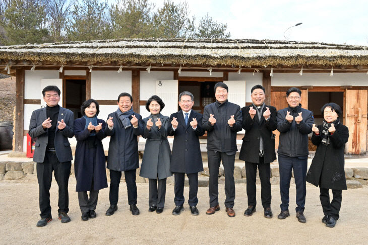 김수환추기경 선종 제15주기 추모식 (4)