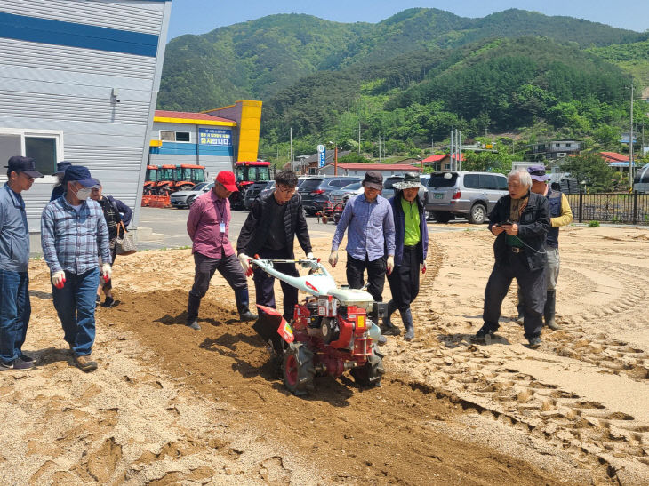 지난해 신규농업인기초영농기술교육_농기계실습교육