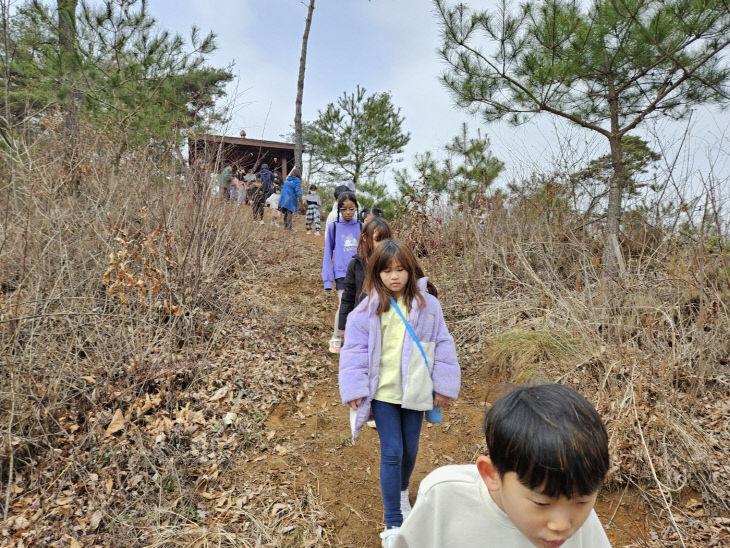 [백봉초] 등산대회로 환경생태 체험교육 실시 (1)