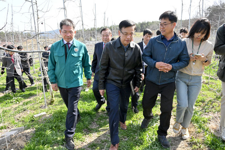 피해생산농가 및 사과연구센터) (2)