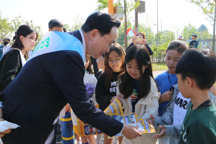 완)나주시, ‘안전우산’으로 안심하고 등교해요2