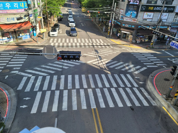 금산면 교차로 바닥신호등 준공