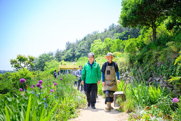 임상섭 산림청 차장, 민간정원 활성화를 위한 현장 방문