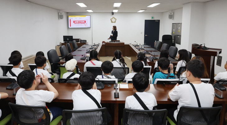 장아초등학교 견학 사진1