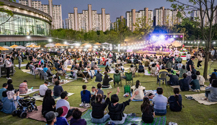 이재준 수원시장 ‘수원 가드닝의 날·가든 음악회’