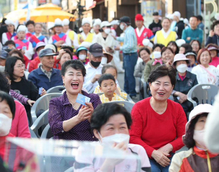 1.강진읍 중앙로상가 탄탄대로 축제 (3)