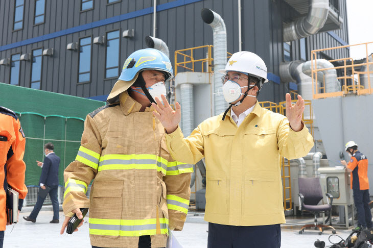 김동연 경기지사, 화성 공장화재 ‘인명구조·대원안전’ 최선