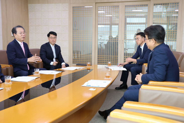 송인헌 괴산군수, 박상우 국토교통부 장관 면담 (3)