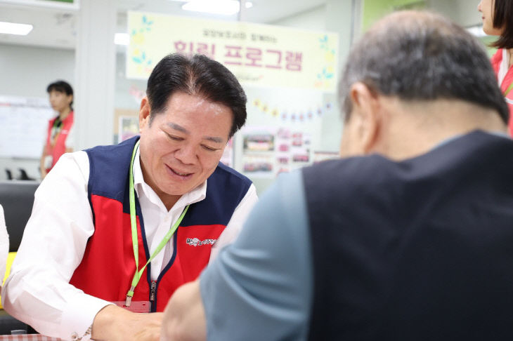 최대호 안양시장,  만안노인주간보호센터