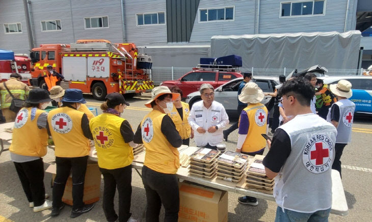 화성시, 봉사 손길 ‘화성 아리셀공장 화재사고’ 극복