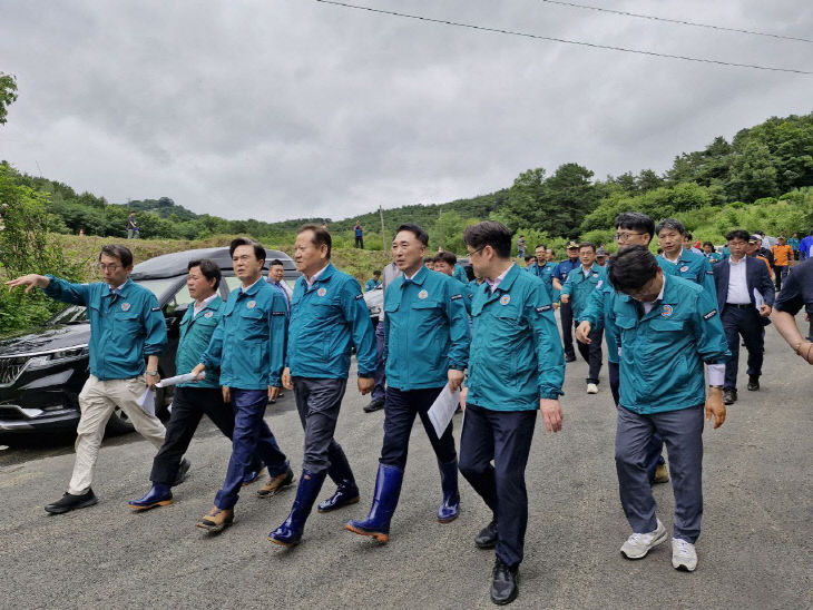 행안부장관_충남도지사_부여군수