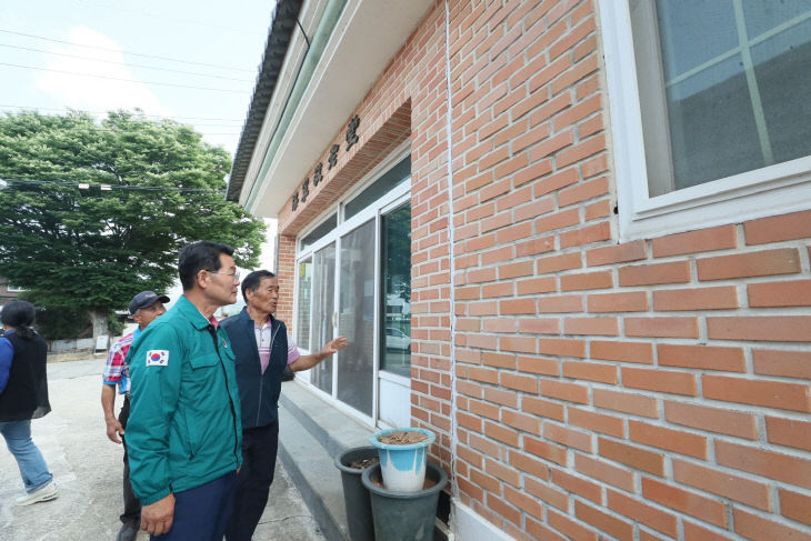 부안군, 지진 피해 집계 완료 복구·보상 대책 마련 집중1