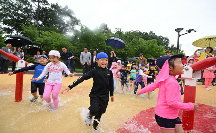 시민가족공원 물놀이장 개장 (4)