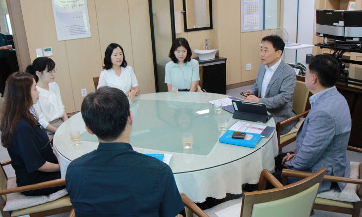 이법연 금산교육장 , 늘봄실무사와 소통의 자리 가져