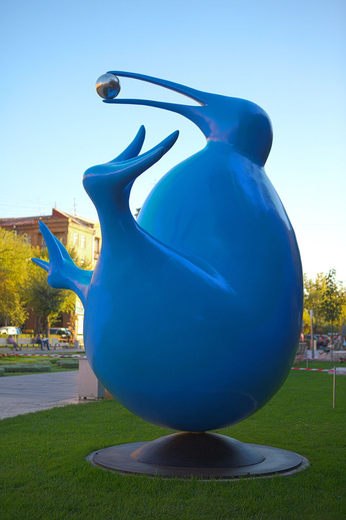 Peter_Woytuk_Kiwi_2011_aluminum_Cascade_Yerevan