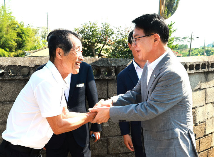 고창군, 광복절 기념 독립유공 후손위문(황석구)