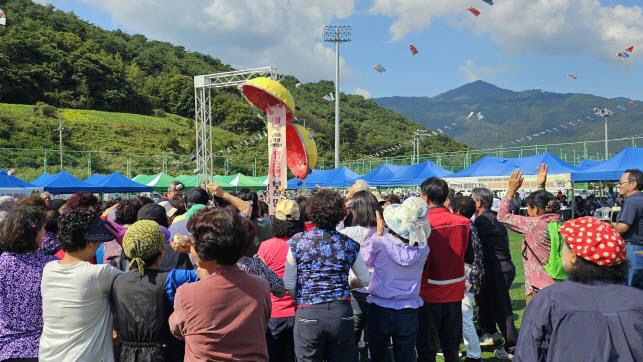 보도 2) 3도 접경면 주민화합행사 (2)