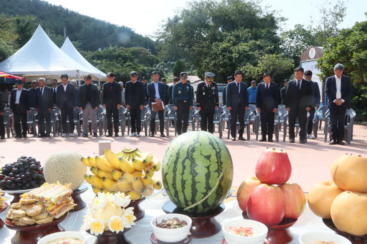 부안군, 31주기 서해훼리호 참사 추모 위령제 거행 (4)