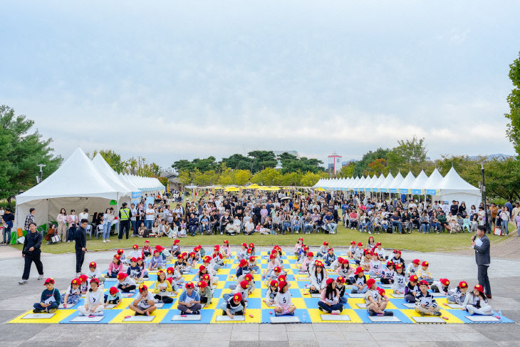 (10.14.) 1. 지역 독서문화 부흥 유성구가 앞장선다 사진2