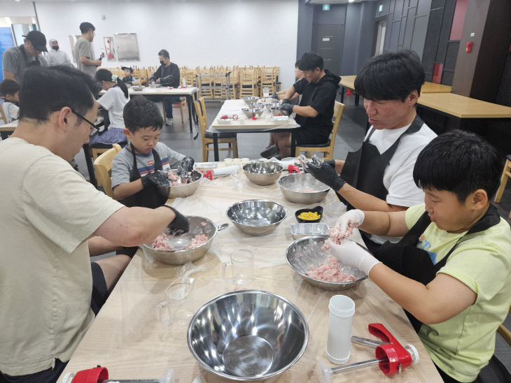 기사6 사진-아빠와 자녀가 함께하는 시간