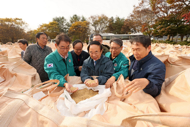 1. 심 민 임실군수, 공공비축미 매입 현장 방문 분주