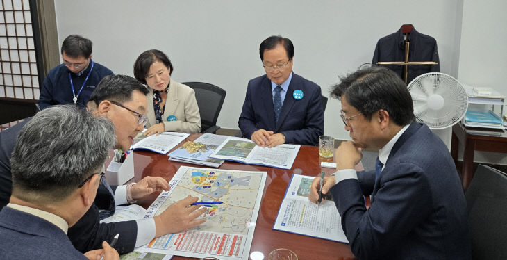 유군수국가예산건의활동