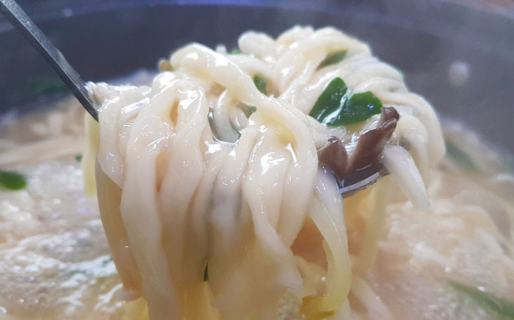 [5-7] 박진희 기자_칼국수