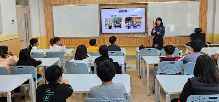 [보도사진]2024년 학교로 찾아가는 미래인재 특강 성료2