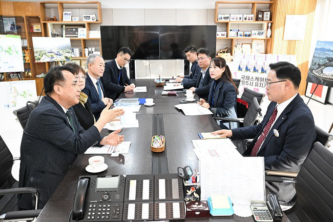 강수현 양주시장, 한국철도공사 부사장 만나 교외선 재개통 활