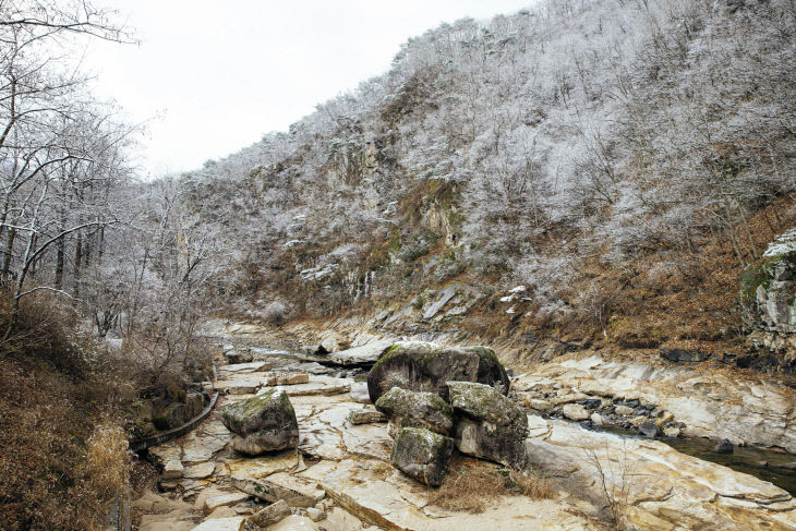 보도 1) 하선암 설경 (2)