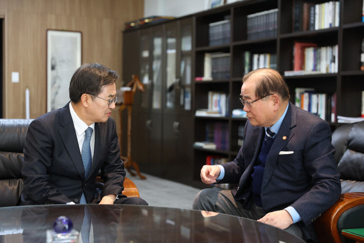 김동연 경기지사,‘이종찬 광복회장’ 긴급예방