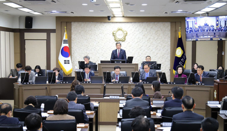 제326회 제2차 정례회 4차 본회의